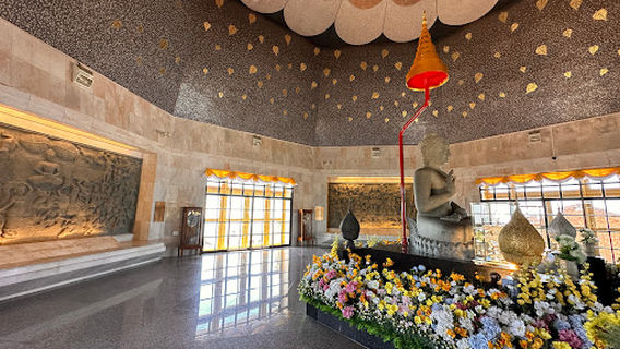 Phra Mahathat Naphamethanidon