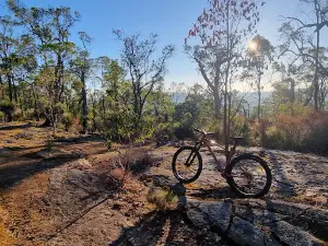 Mount Lennard Trails, Pile Road