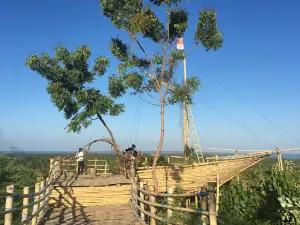 Bukit Wisata Kalompek