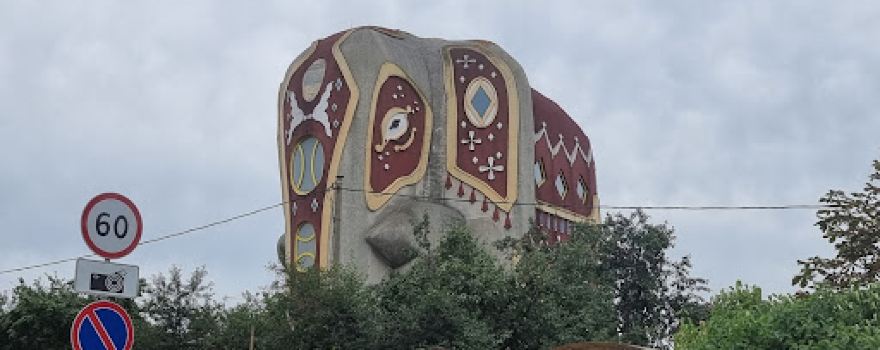 Elephant house