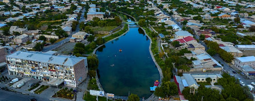 Artashat lake