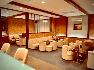 Lounge Pias