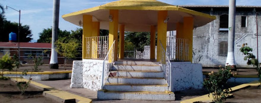 Plaza Principal "Valle Lerma"