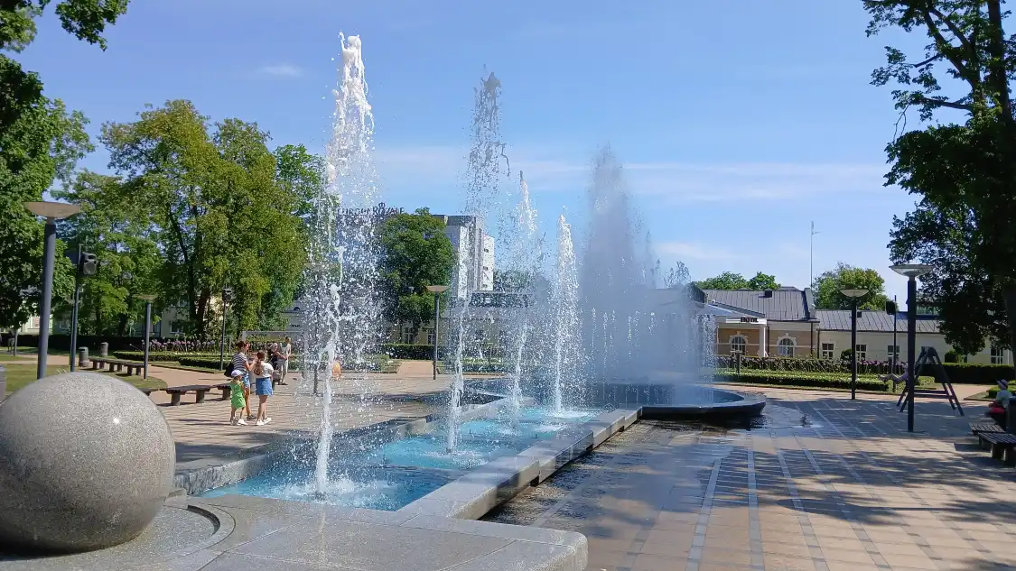 Hotels near Musical fountain