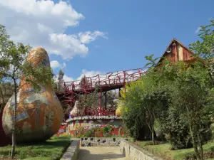 Carved Gourds Park