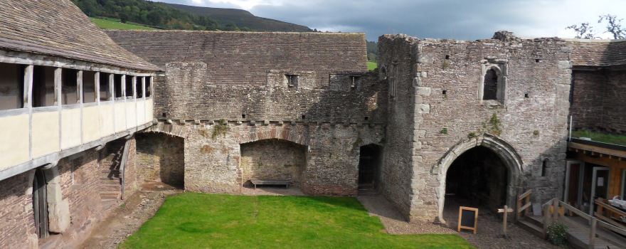 Llanfihangel Cwmdu with Bwlch and Cathedine