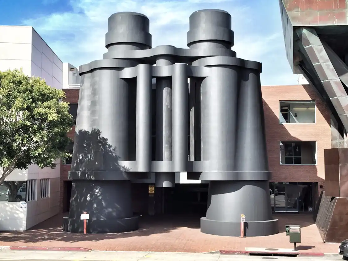 Hotel in zona Chiat-Day Building