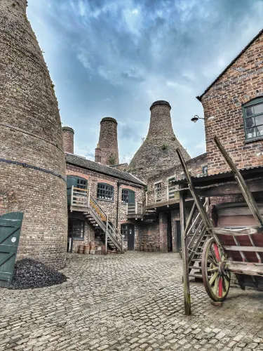 Gladstone Pottery Museum