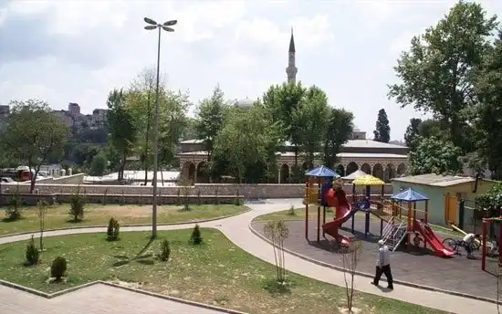 Hotels near Agaclaralti Parki