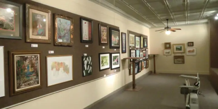 Plaza Art Gallery