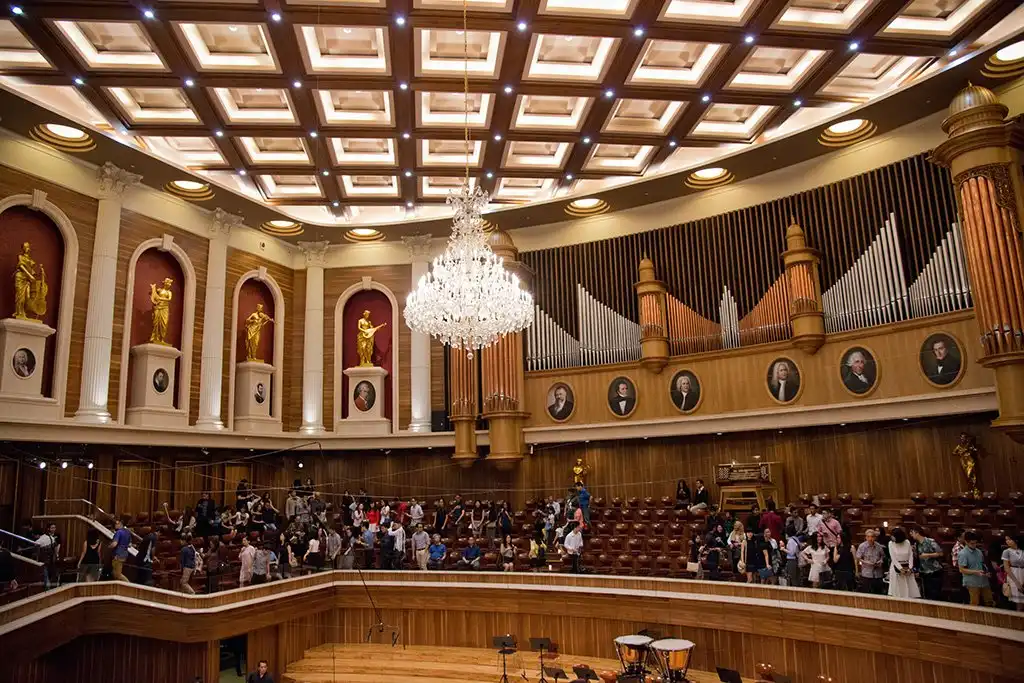 Hotel dekat Aula Simfonia Jakarta