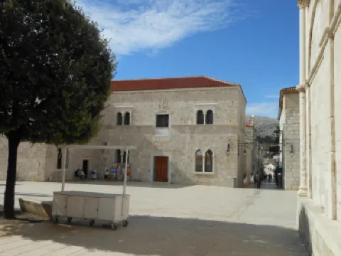 Main Square Trg Kralja Pedra Kresimira IV