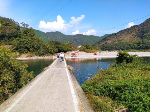Misato Submersible Bridge (Chinka Bridge)