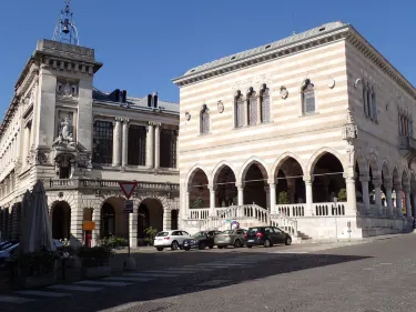 Via Mercatovecchio