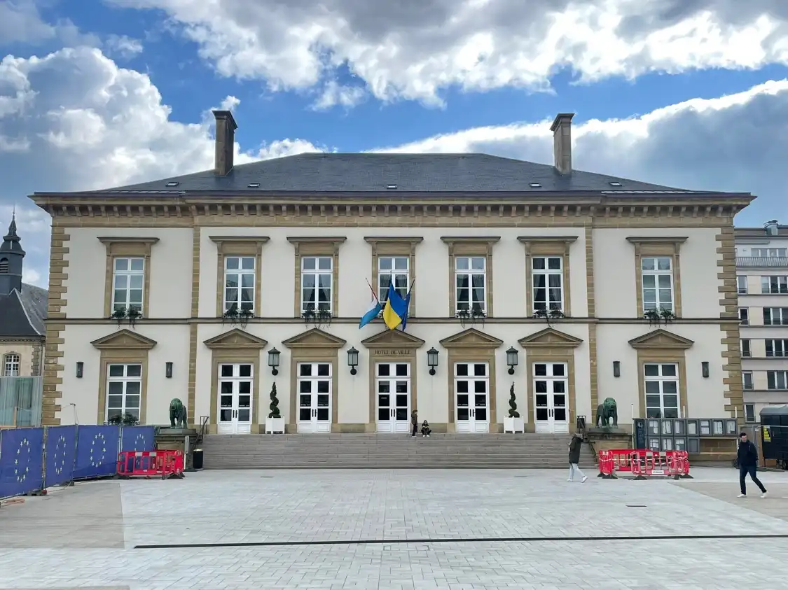 Luxembourg City Hall 주변 호텔