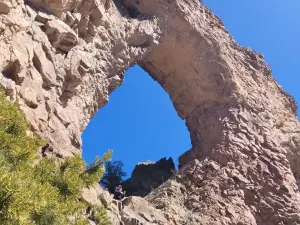 Natural Arch Trailhead
