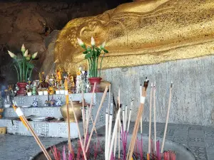Phutthasathan Phu Po
