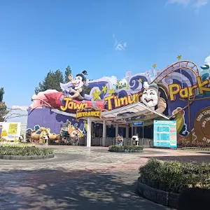 Flying Tornado Jatim Park 1