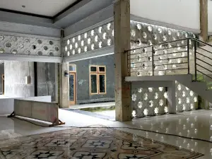 Masjid Raya Labuha