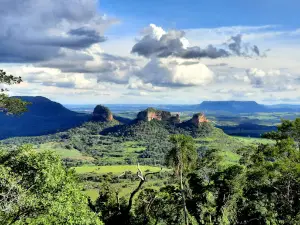 Três Pedras