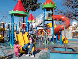 General San Martin Plaza