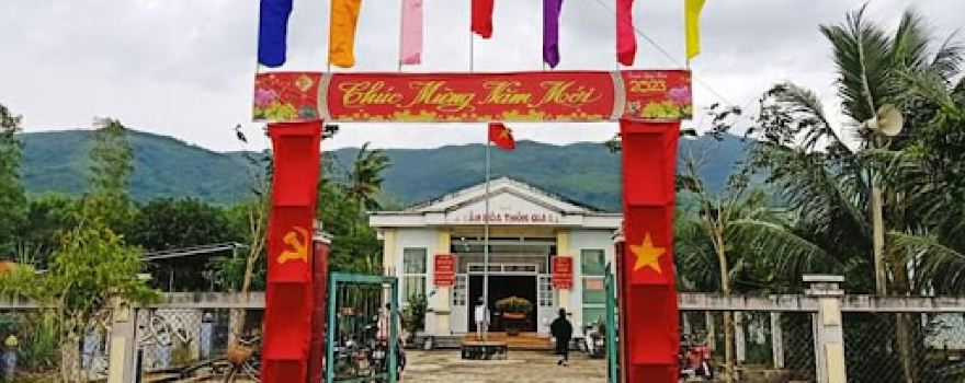 Nhà Văn Hóa Thôn Gia Lạc