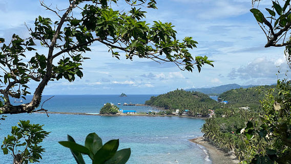 Malajog zipline and ridge nature park