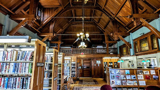 Mystic & Noank Library