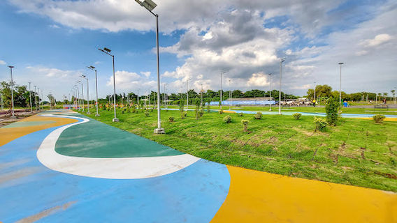 Thosamintra Phirom Park