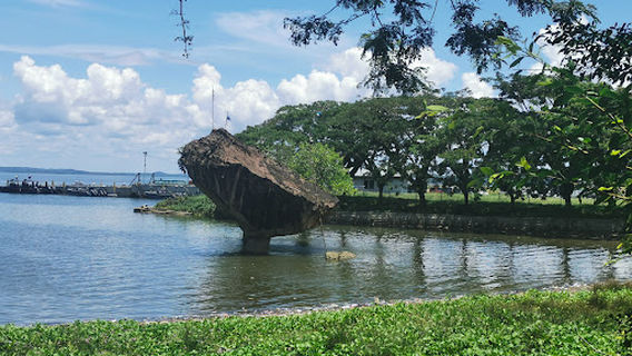 Monument Batu Sapi