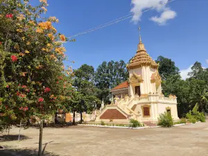 Damnak Pring Pagoda
