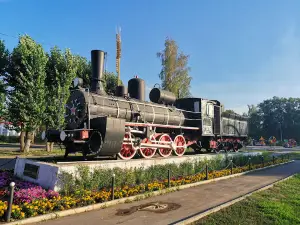 Паровоз-памятник Ов-3705