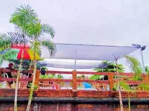 FELOMAR Pool & Events Hall