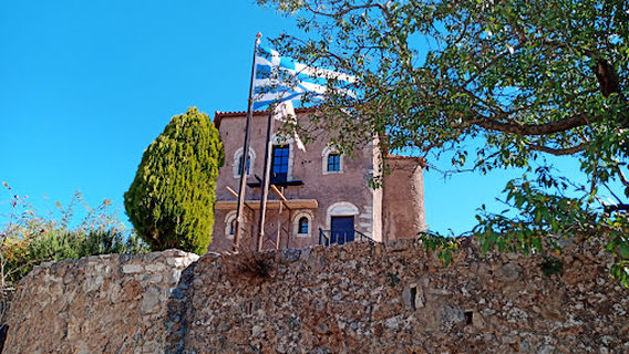 Petmezaion tower