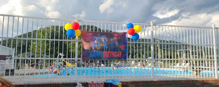 Leeman Field Pool