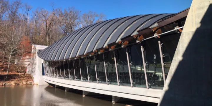 水晶橋美國藝術博物館