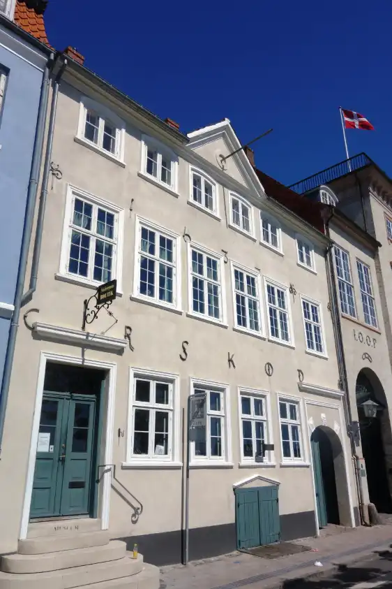 Hotels near Skibsklarerergaarden