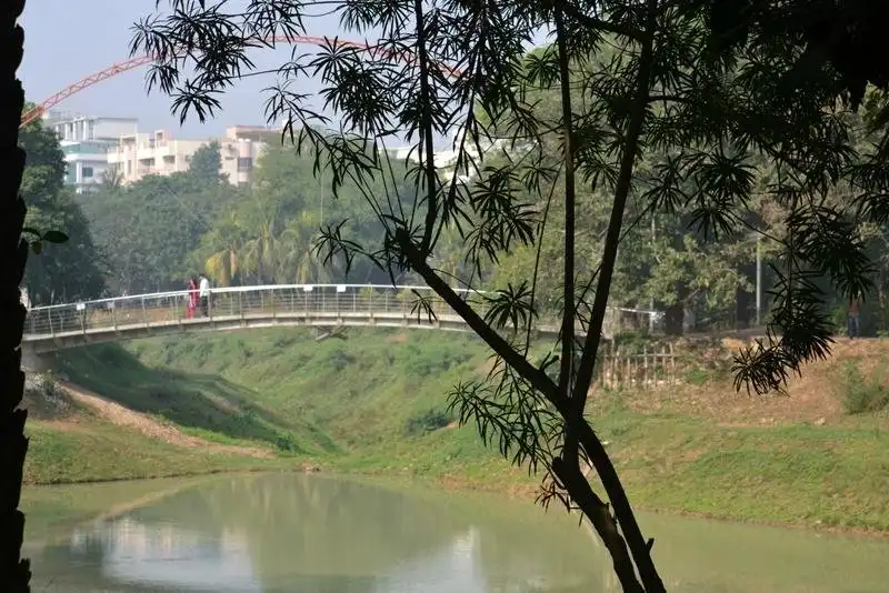 Hotels near Gulshan Society Lake Park