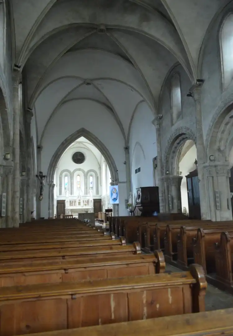 Hotel dekat Eglise Saint-Germain