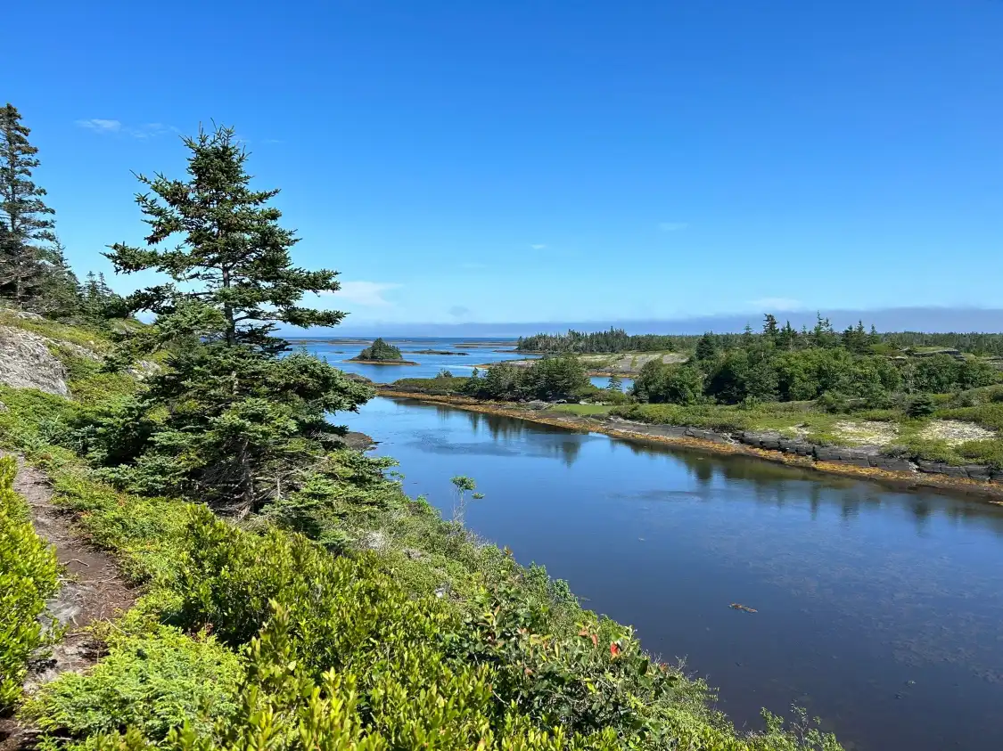 Hotels near Blue Rocks