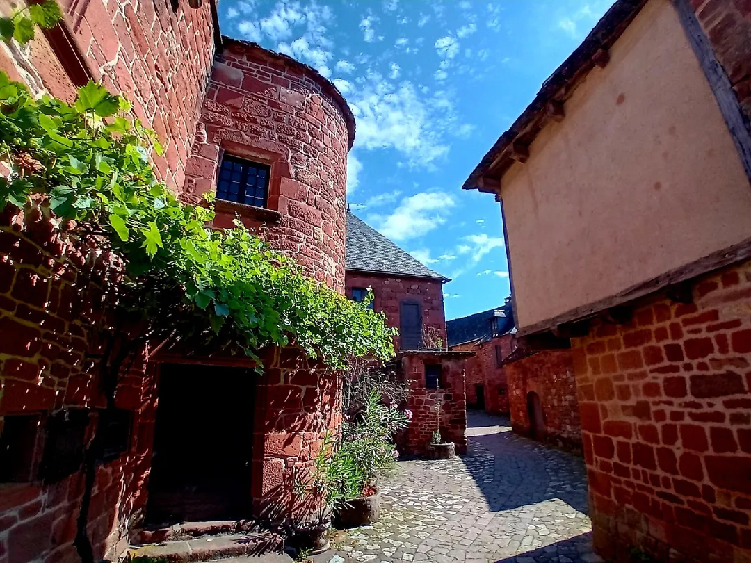 2_Office de Tourisme Vallee de Collonges-la-Rouge