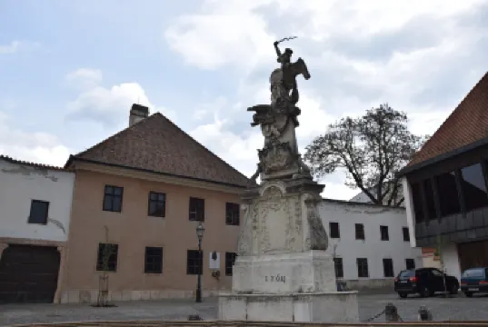 Statue Saint Michael