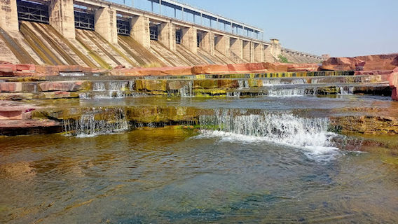 Parvati Dam Angai Dholpur Rajasthan. Dunp And Massive Temple