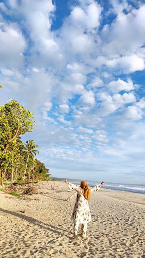 Mandiri Beach
