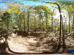Devil's Den Trail
