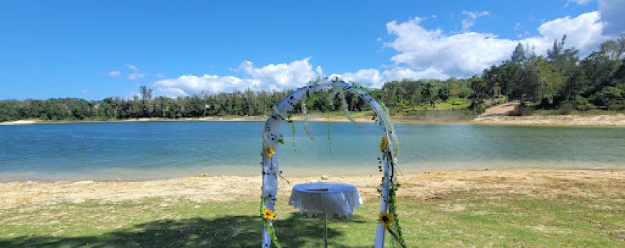 Nino's Camping & Guest House