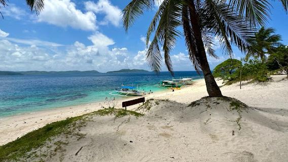 BLACK ISLAND CRYSTAL CAVES BUSUANGA
