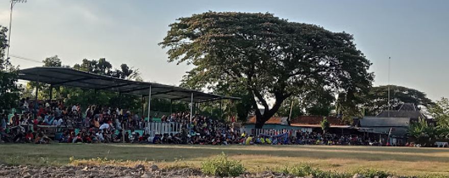 Lapangan Tumbras