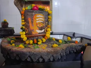 Chholeshwar Mandir