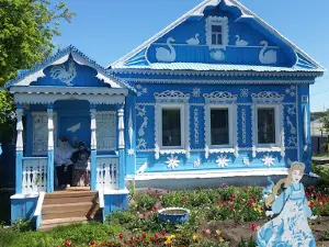 Lenina V.i. Dom-Muzey V S. Alakayevke